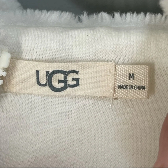 UGG AUSTRALIA KAILANI SHERPA HOODIE PULLOVER CREAM SIZE M - Picture 11 of 14